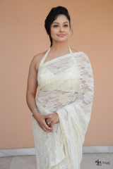 Pooja Kumar Interview About PSV Garuda Vega Movie